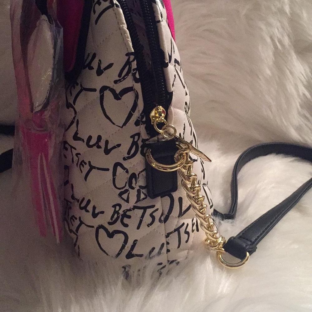 🎉LAST-1👜Luv Betsey Johnson Crossbody bag👜💞 - Picture 8 of 8